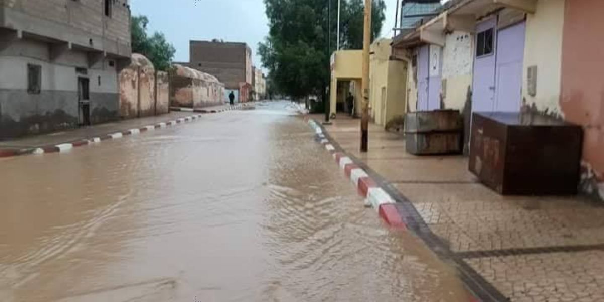 Fortes pluies et inondations frappent Smara : Importants dégâts matériels