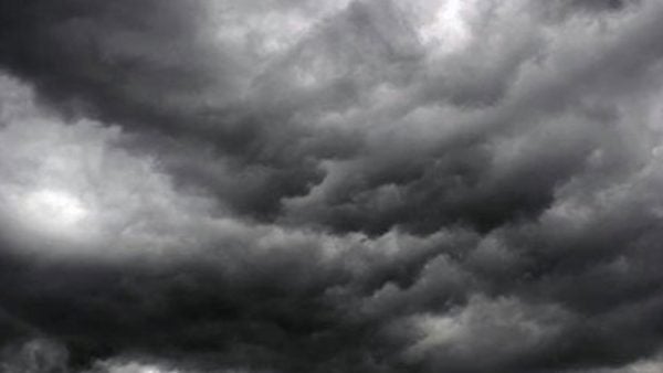 عاصفة هاري تضرب المغرب الثلاثاء والأربعاء: أمطار غزيرة، رياح قوية وثلوج مرتقبة